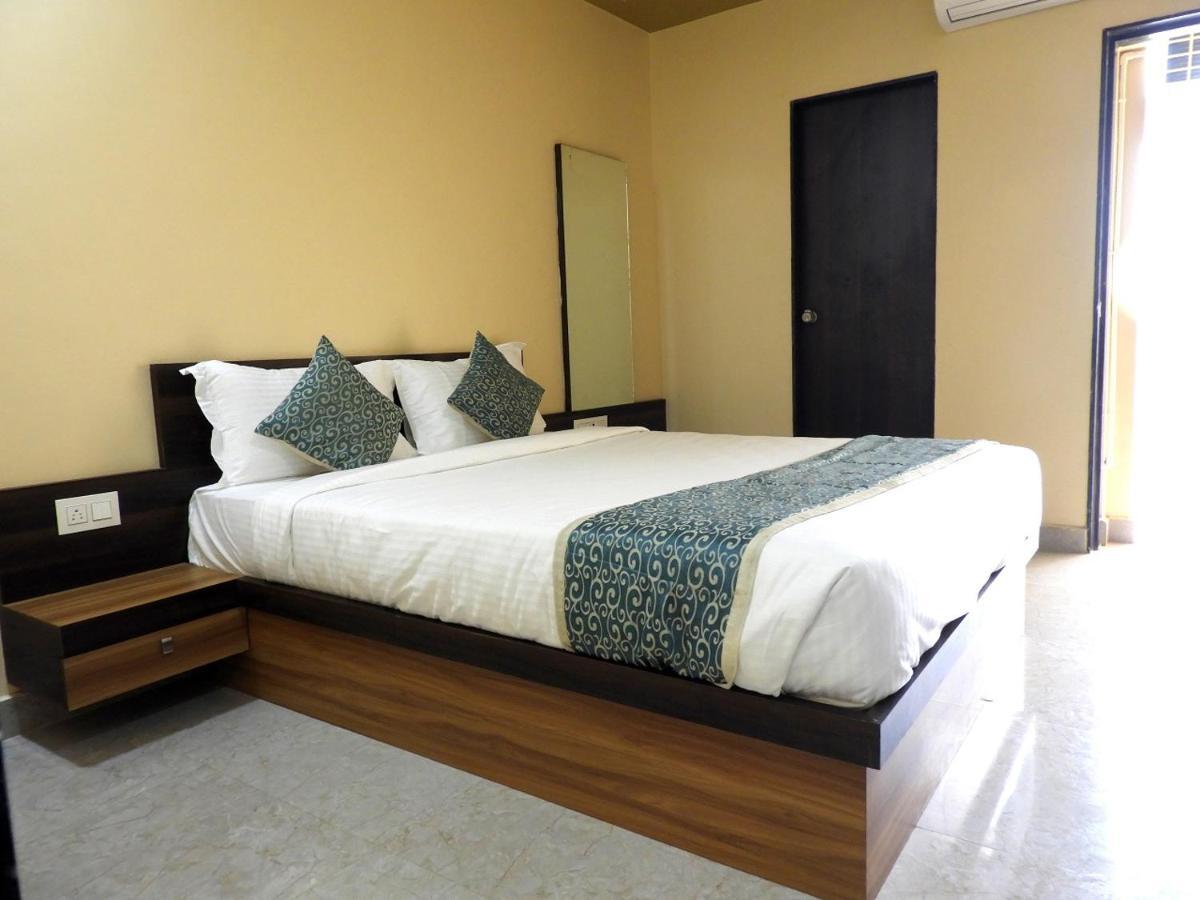 Hotel Somnath Daksh Somnāth Exterior foto